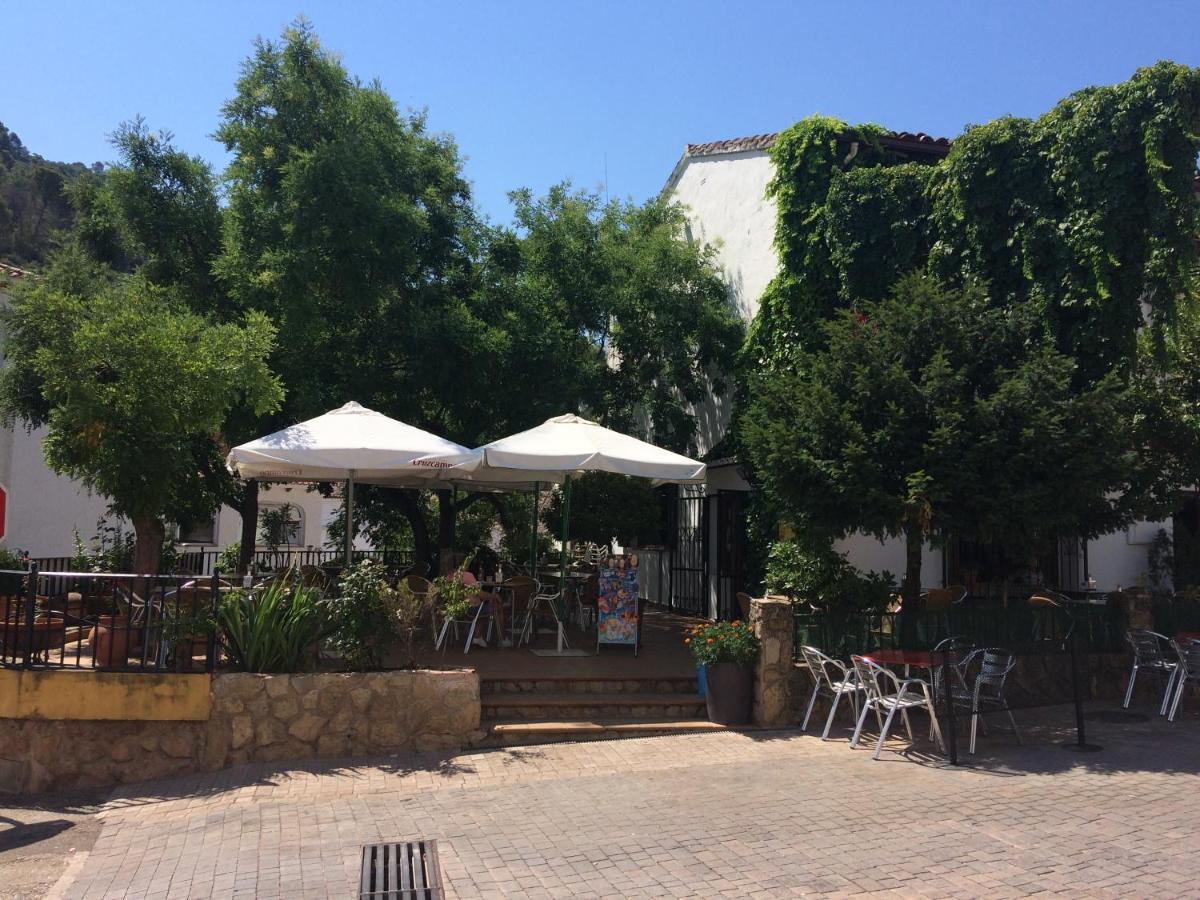 El Cruce Hornos Hotel Exterior photo