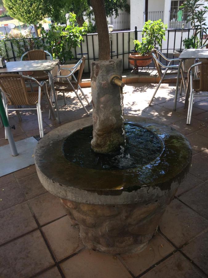 El Cruce Hornos Hotel Exterior photo